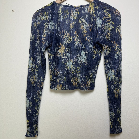 Free People Women Angelina Top XS Blue Sheer Button Front Long Sleeve Crop Indie - Picture 9 of 10